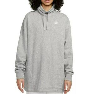 Nike Sportswear Club Fleece Oversized Mock-Neck Sweatshirt